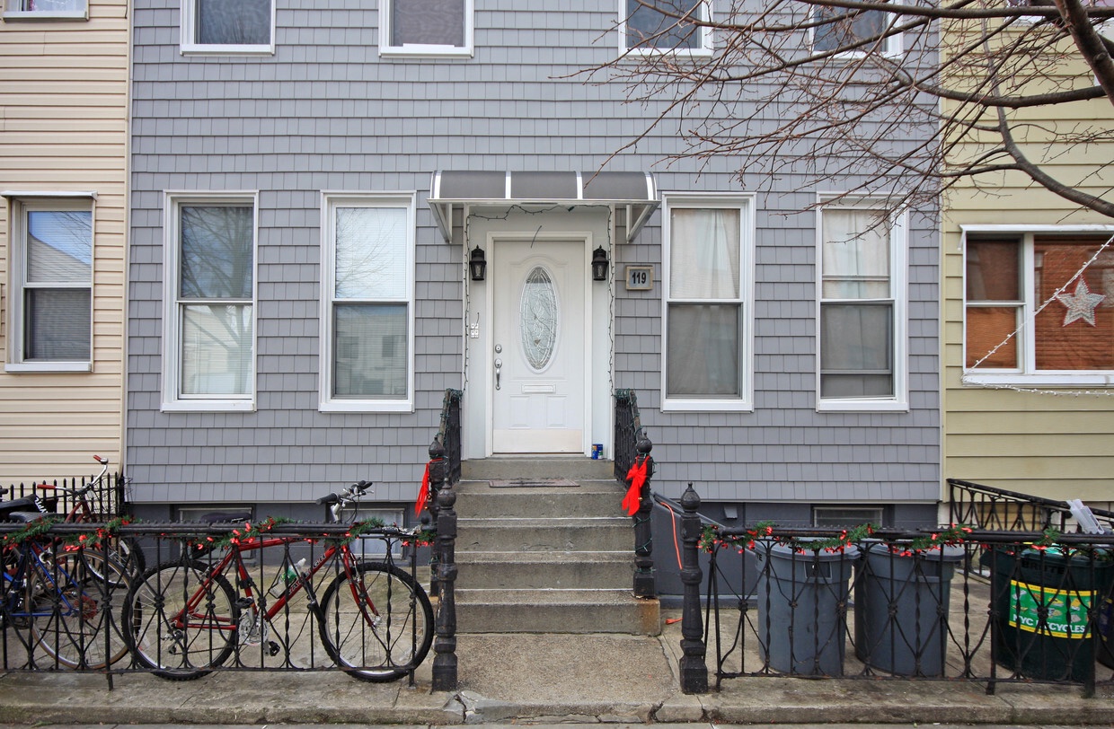119 Jewel Street